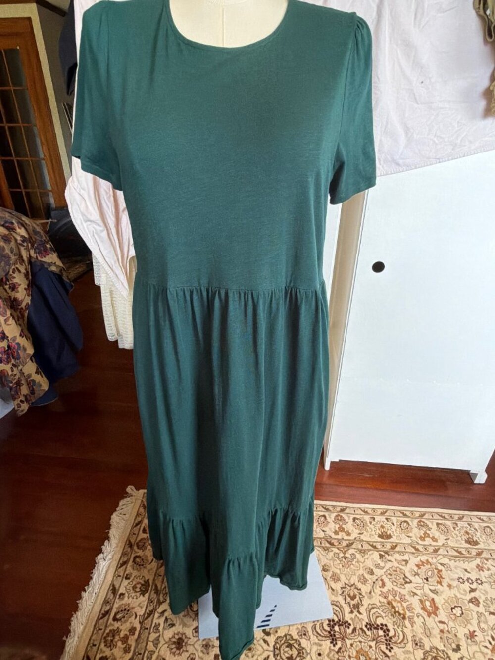 Boden Dark Green Tiered Midi T-shirt Dress in size 16/18 Large